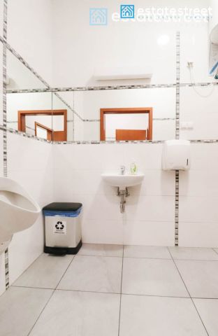 Biuro Kraków Podgórze, ul. Stanisława Smolki. Zdjęcie 12