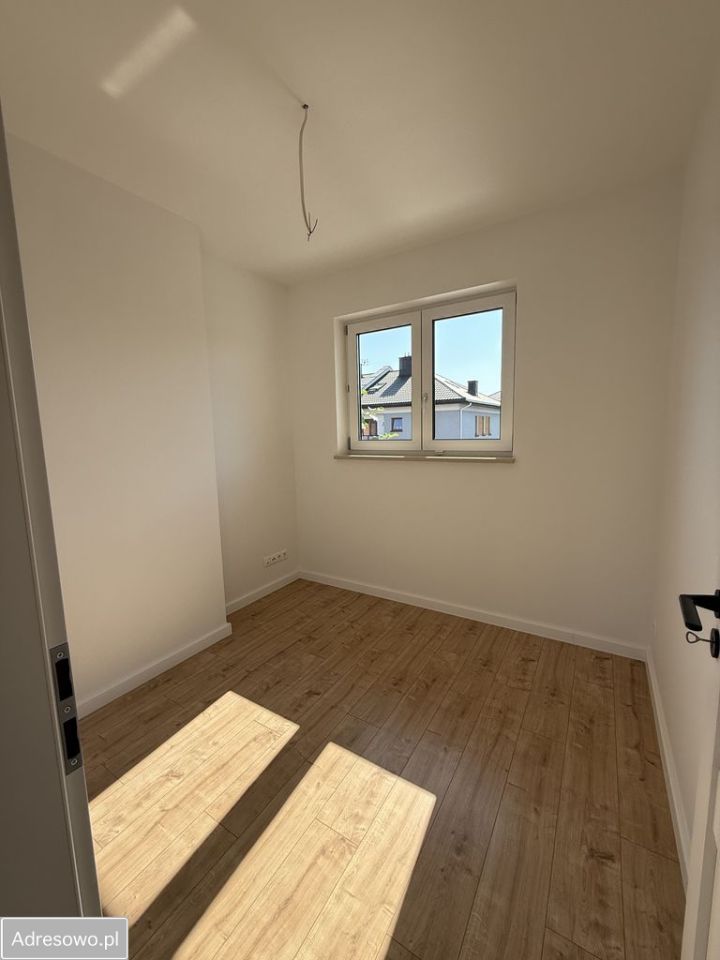 bliźniak, 5 pokoi Warszawa Wawer, ul. Dąbrowa. Zdjęcie 10