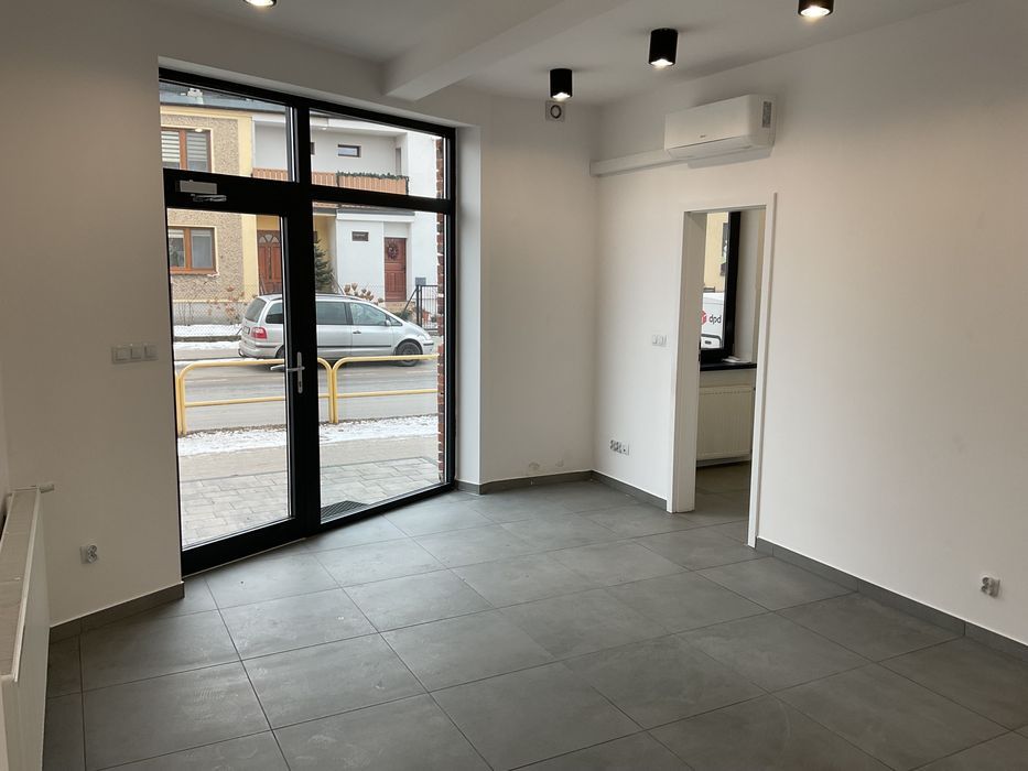 Lokal Unisław, ul. Wiślana. Zdjęcie 2