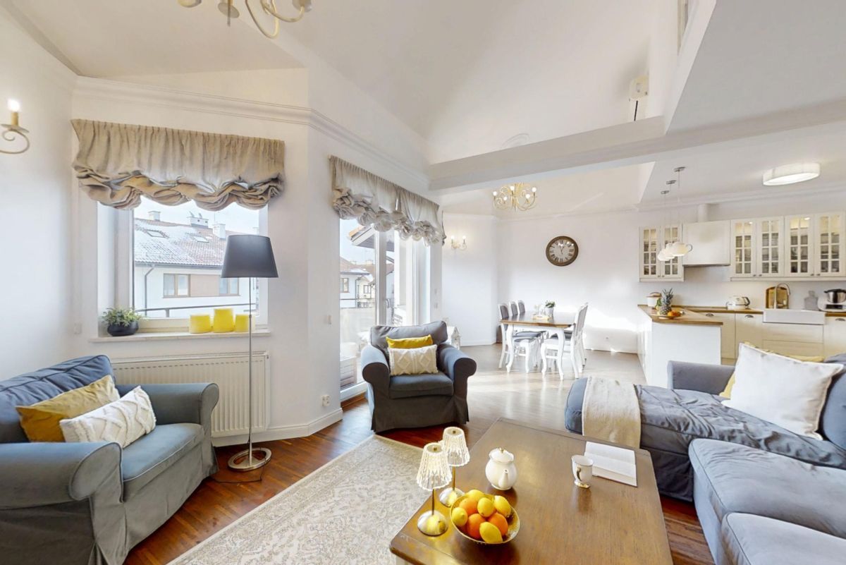 Mieszkanie 5-pokojowe Łódź Górna. Zdjęcie 3