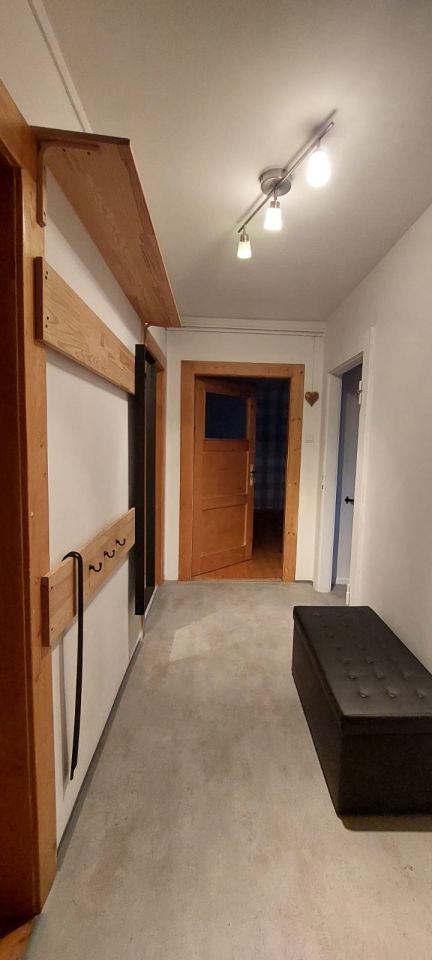 Mieszkanie 3-pokojowe Jelenia Góra Centrum, ul. Wojciecha Bogusławskiego. Zdjęcie 13