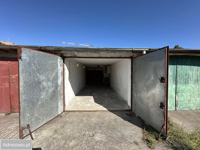 Garaż/miejsce parkingowe Świnoujście, ul. 11 Listopada. Zdjęcie 1