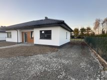 dom wolnostojący, 4 pokoje Kęty Centrum, ul. Żwirki i Wigury. Zdjęcie 2