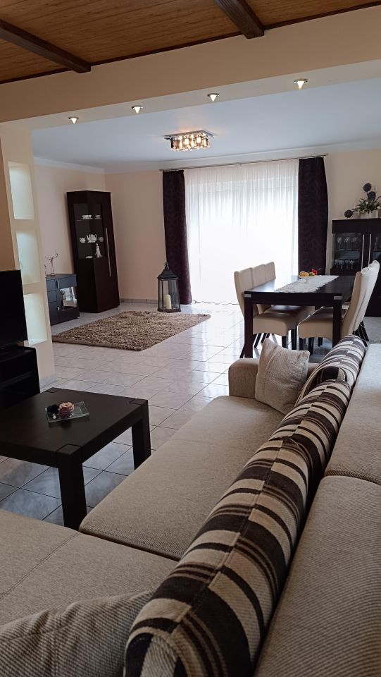 dom wolnostojący, 5 pokoi Korytnica. Zdjęcie 10