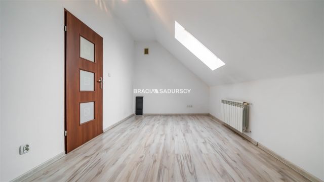 dom wolnostojący, 5 pokoi Węgrzce Wielkie. Zdjęcie 14