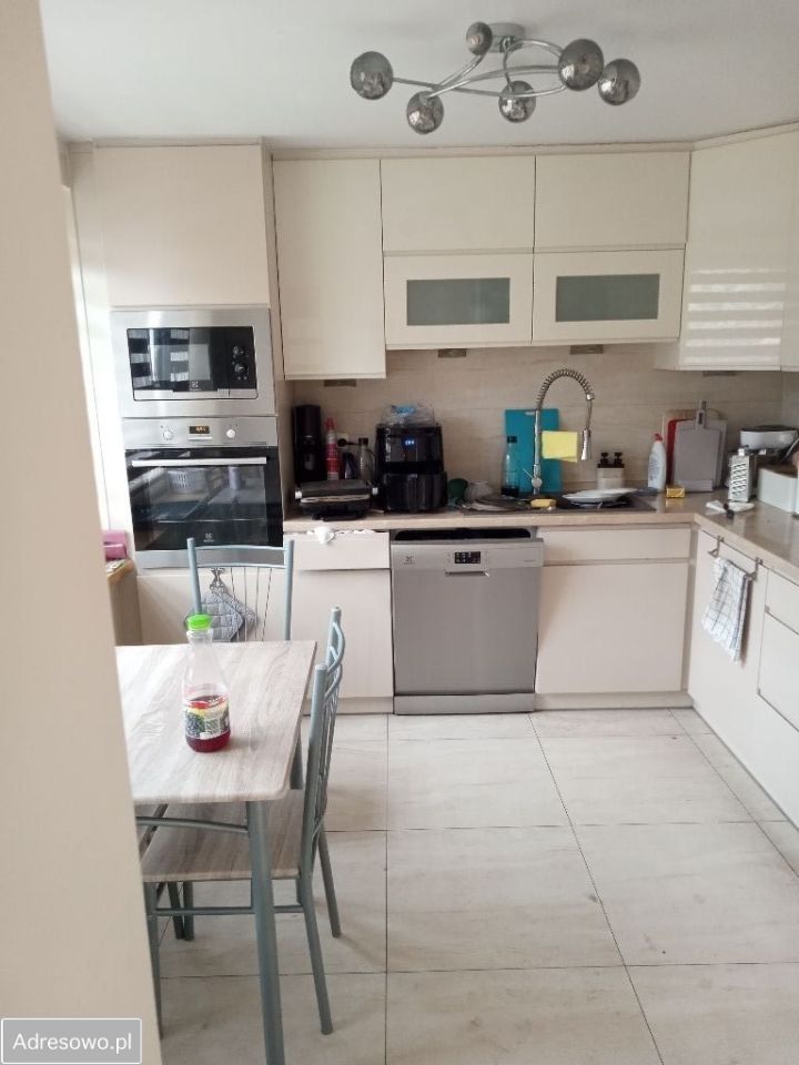 dom wolnostojący, 6 pokoi Dąbrówka. Zdjęcie 3