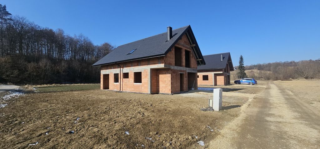 dom wolnostojący, 5 pokoi Dziekanowice. Zdjęcie 14