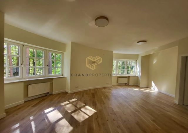 dom wolnostojący, 6 pokoi Konstancin-Jeziorna. Zdjęcie 7