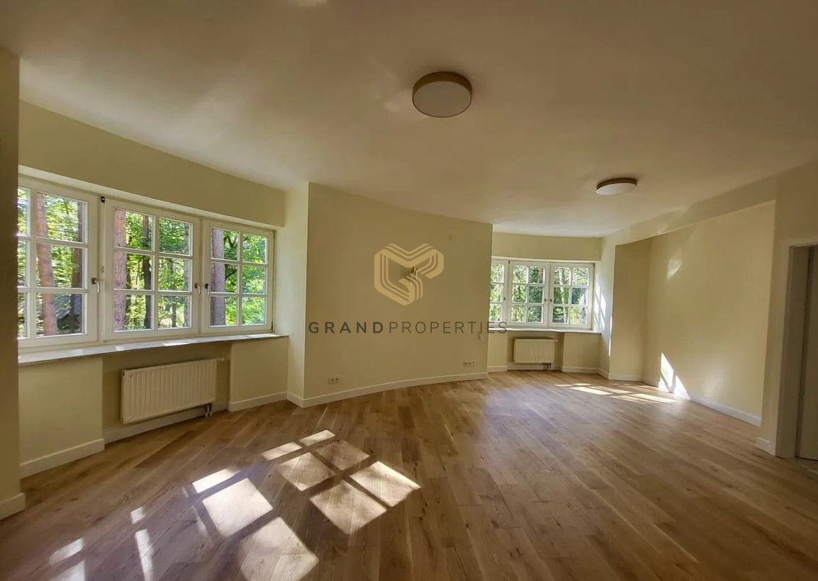 dom wolnostojący, 6 pokoi Konstancin-Jeziorna. Zdjęcie 7