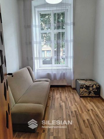 Mieszkanie 4-pokojowe Świdnica, ul. Komunardów. Zdjęcie 3