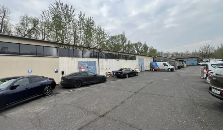 Hala/magazyn Kraków Podgórze, ul. Wodna