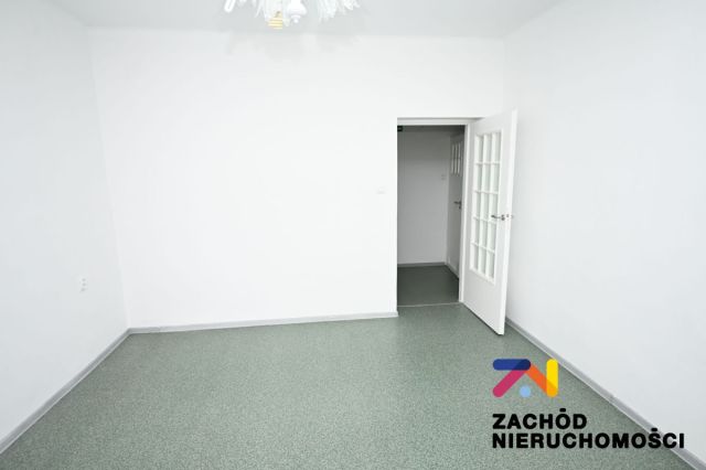 dom wolnostojący, 6 pokoi Zielona Góra. Zdjęcie 9