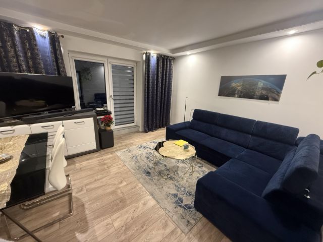 Mieszkanie 4-pokojowe Łódź Radogoszcz, ul. Lewa. Zdjęcie 1