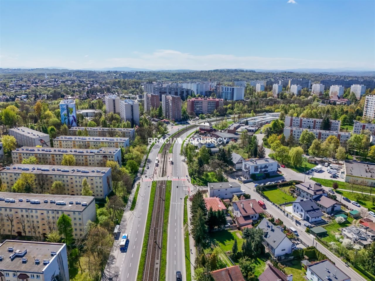 dom wolnostojący, 11 pokoi Kraków Podgórze Duchackie, ul. Nowosądecka. Zdjęcie 19