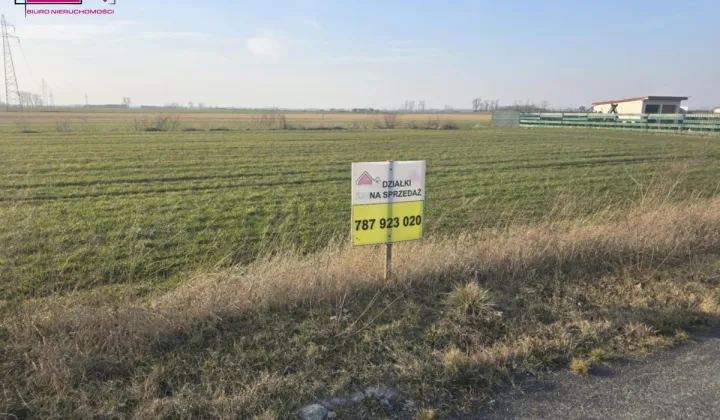 Działka inwestycyjna Sławoszewek