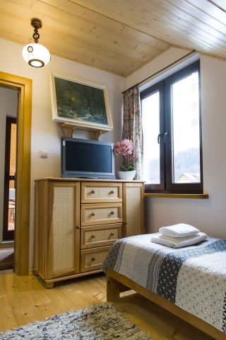 dom wolnostojący, 8 pokoi Muszyna Zazamcze, ul. Nowa. Zdjęcie 14