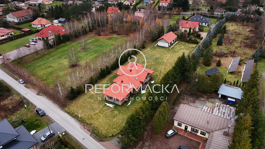 dom wolnostojący, 6 pokoi Strażów. Zdjęcie 7