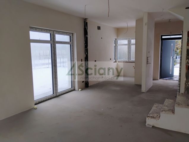 dom szeregowy, 5 pokoi Warszawa Wawer. Zdjęcie 11