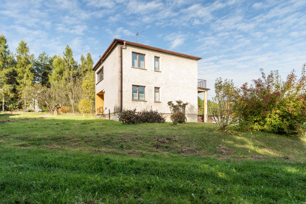 dom wolnostojący, 4 pokoje Golasowice. Zdjęcie 2