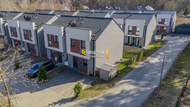 bliźniak, 4 pokoje Luzino, ul. Cicha. Zdjęcie 1