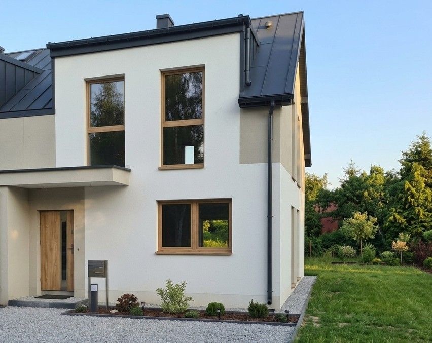 bliźniak, 4 pokoje Lednica Górna. Zdjęcie 1