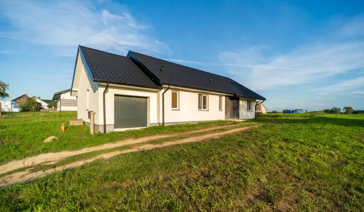 dom wolnostojący, 4 pokoje Nowe Wykno