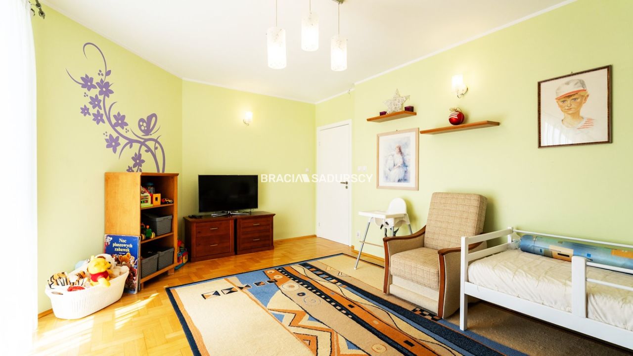 dom wolnostojący, 12 pokoi Wieliczka, ul. Jana Kochanowskiego. Zdjęcie 34