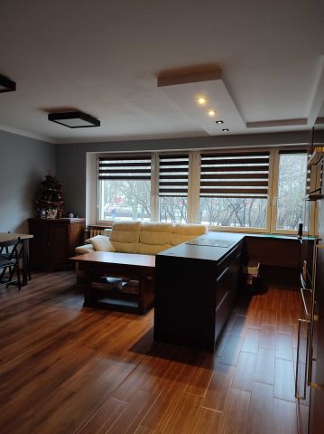 Mieszkanie 3-pokojowe Toruń Rubinkowo. Zdjęcie 1