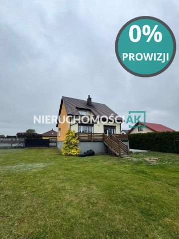 dom wolnostojący, 5 pokoi Mąkolno. Zdjęcie 1