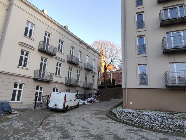Mieszkanie 3-pokojowe Przemyśl Centrum, ul. Tatarska. Zdjęcie 1