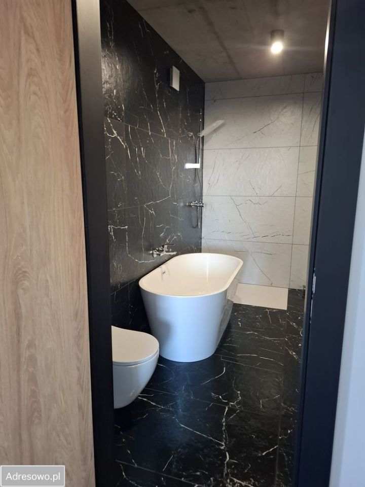 dom szeregowy, 4 pokoje Osiek, ul. Brzoskwiniowa. Zdjęcie 4