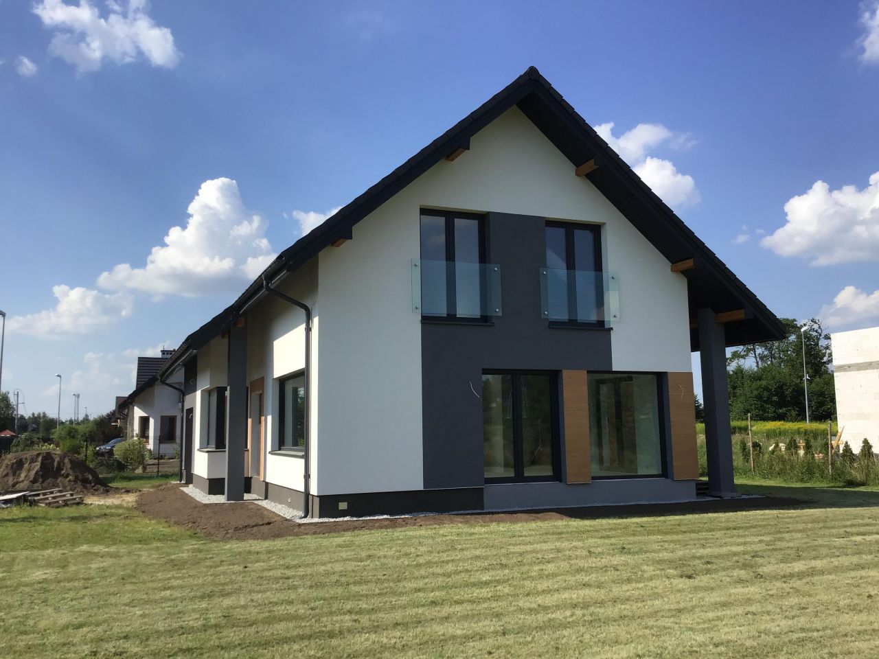 dom wolnostojący, 5 pokoi Jaktorów, ul. Wołodyjowskiego