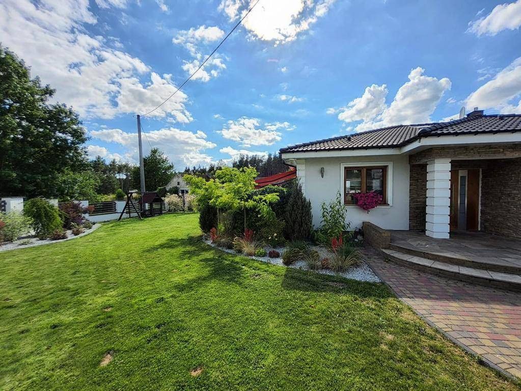 dom wolnostojący, 3 pokoje Rychnowy. Zdjęcie 1