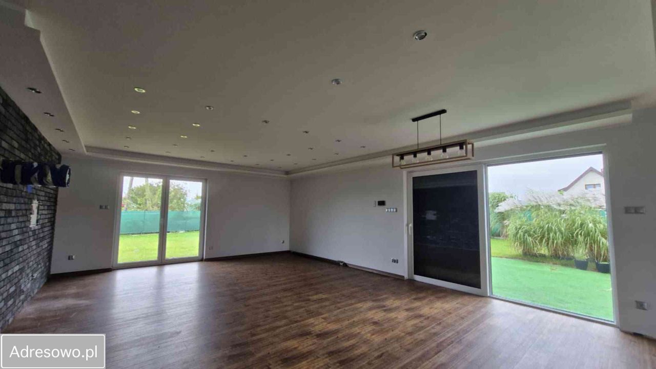 dom wolnostojący, 4 pokoje Połczyno, ul. Akacjowa. Zdjęcie 19