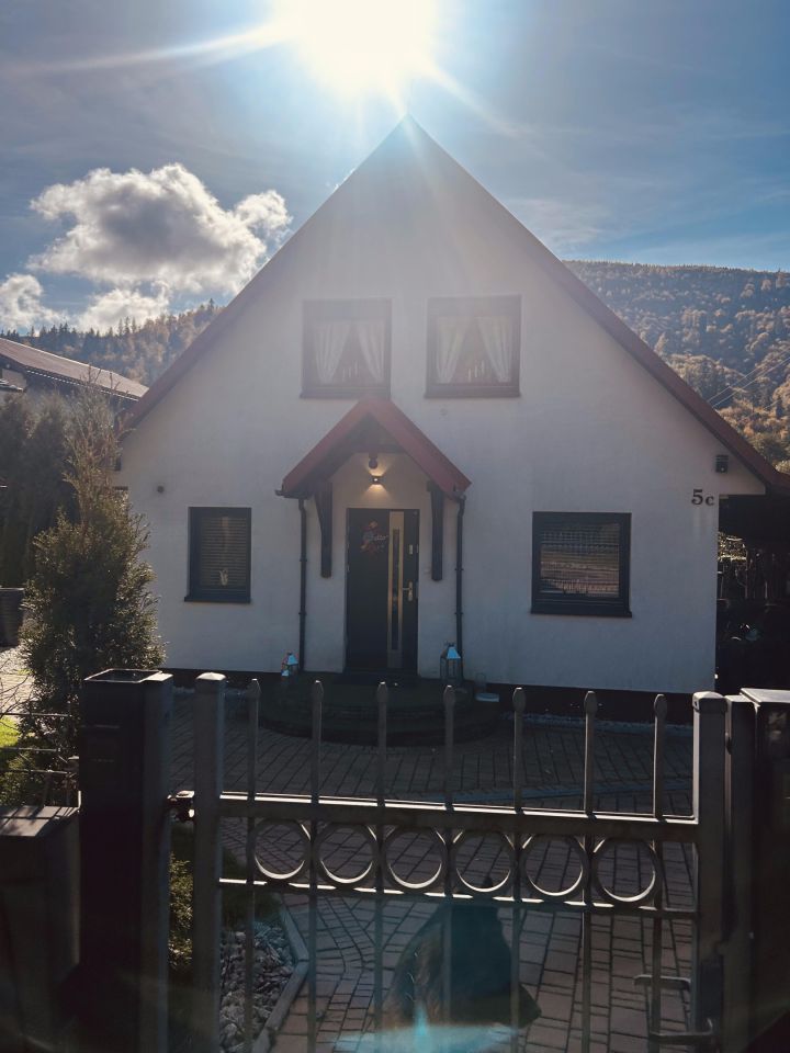 dom wolnostojący, 5 pokoi Brenna Bukowa, ul. Armii Krajowej. Zdjęcie 6