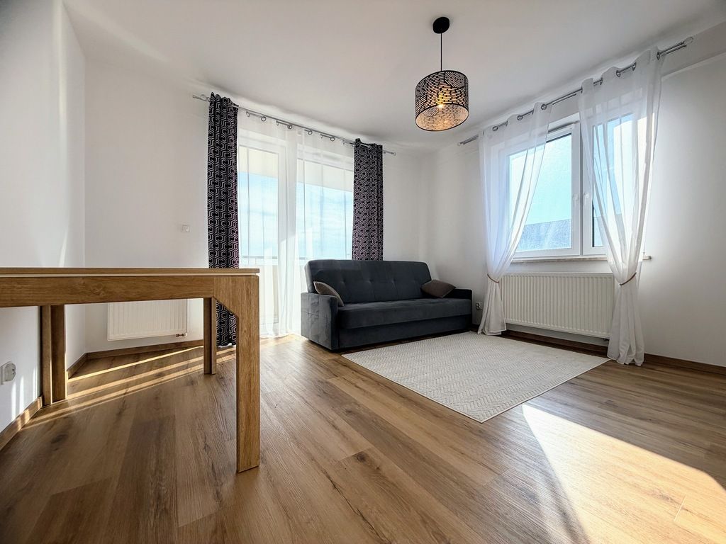 Mieszkanie 3-pokojowe Rzeszów, ul. św. Kingi. Zdjęcie 1