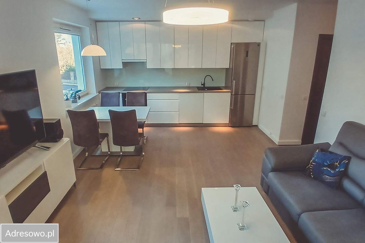 Mieszkanie 3-pokojowe Gdynia Grabówek, ul. Maurycego Beniowskiego. Zdjęcie 12