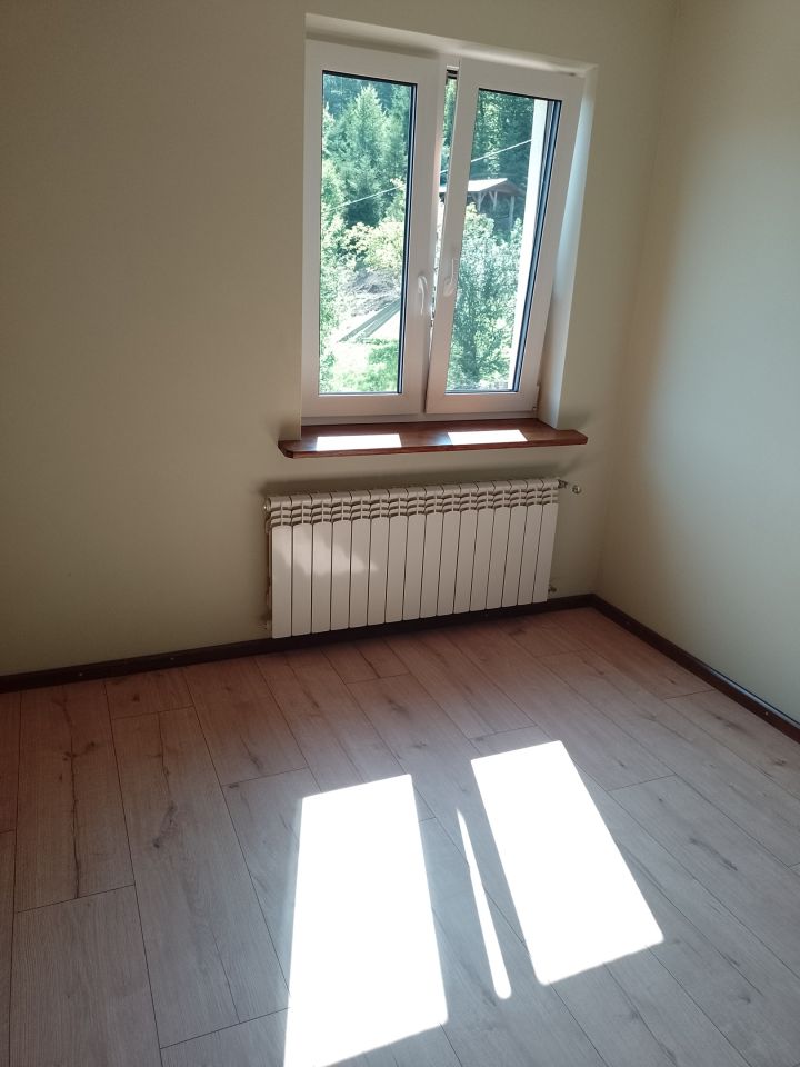 dom wolnostojący, 12 pokoi Zawoja Wełcza. Zdjęcie 9