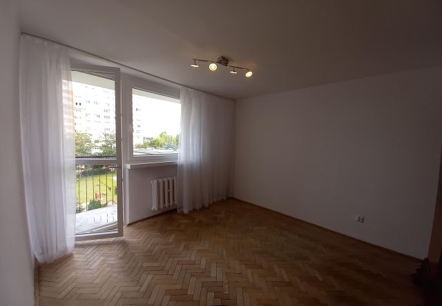 Mieszkanie 3-pokojowe Łódź Karolew, ul. Narciarska. Zdjęcie 1