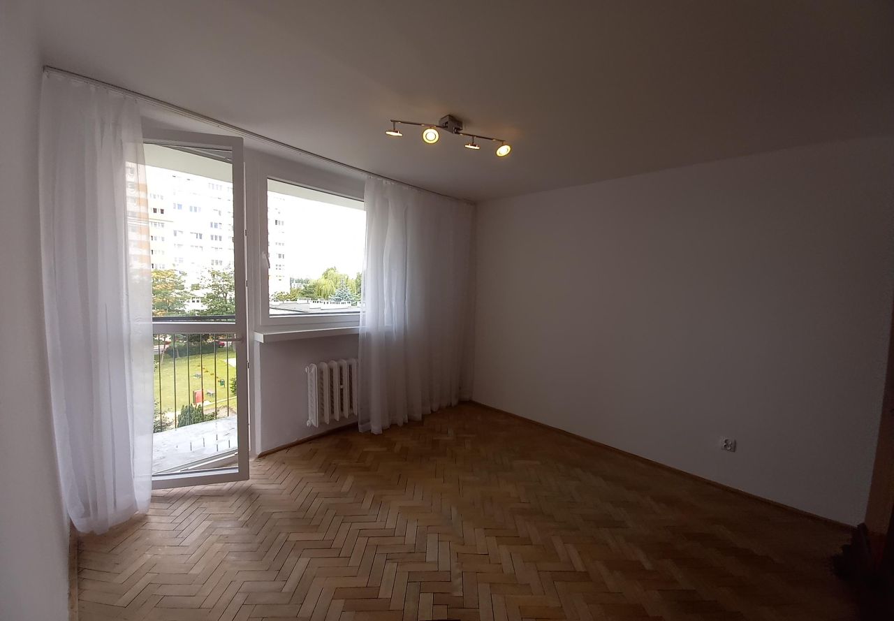Mieszkanie 3-pokojowe Łódź Karolew, ul. Narciarska. Zdjęcie 1