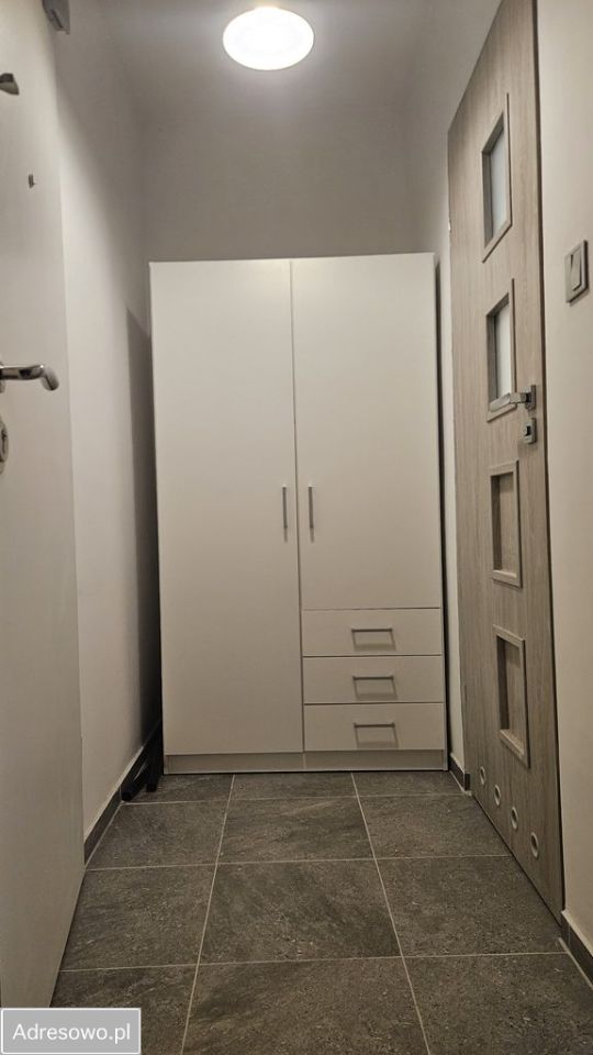 Mieszkanie 1-pokojowe Katowice Dąb, ul. ks. Piotra Ściegiennego. Zdjęcie 5