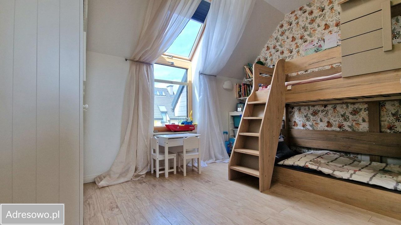 bliźniak, 5 pokoi Zielonki, ul. Krakowskie Przedmieście. Zdjęcie 11