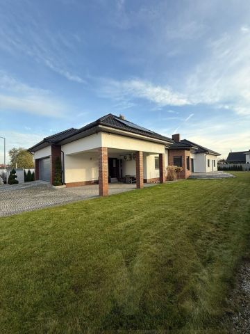 dom wolnostojący, 5 pokoi Rydzyna. Zdjęcie 10