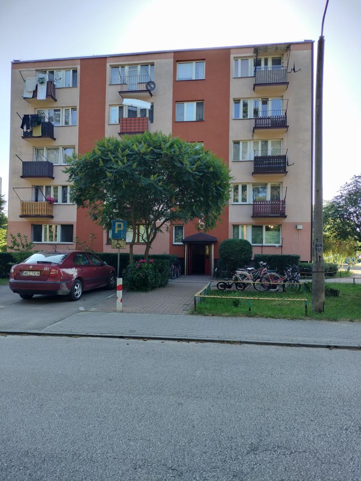 Mieszkanie 2-pokojowe Świerże Górne. Zdjęcie 1