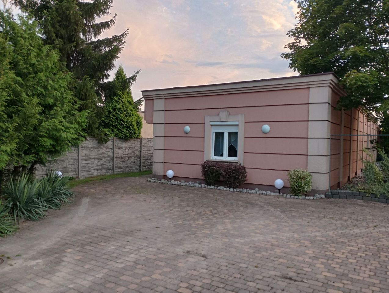 dom wolnostojący, 4 pokoje Konstantynów Łódzki Centrum, ul. Łódzka