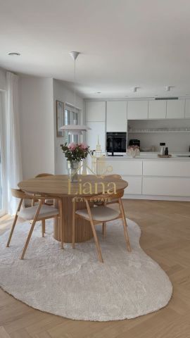 Mieszkanie 2-pokojowe Warszawa Wola, ul. Prosta. Zdjęcie 2