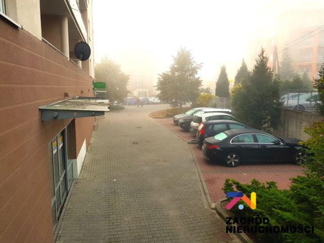 Lokal Zielona Góra Centrum, ul. Jerzego Waszczyka. Zdjęcie 3