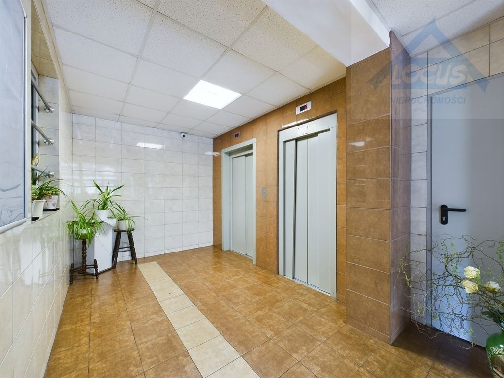 Mieszkanie 3-pokojowe Warszawa Bemowo, ul. mjr. Henryka Sucharskiego. Zdjęcie 3