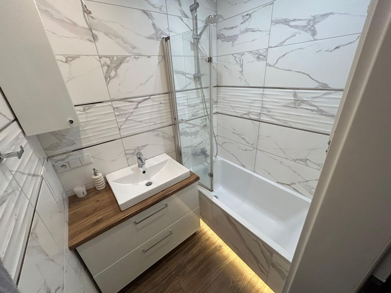 Mieszkanie 3-pokojowe Poznań Winogrady, os. Pod Lipami. Zdjęcie 11