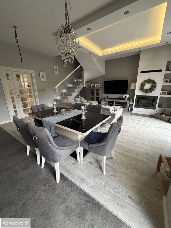 dom szeregowy, 5 pokoi Piaseczno. Zdjęcie 20